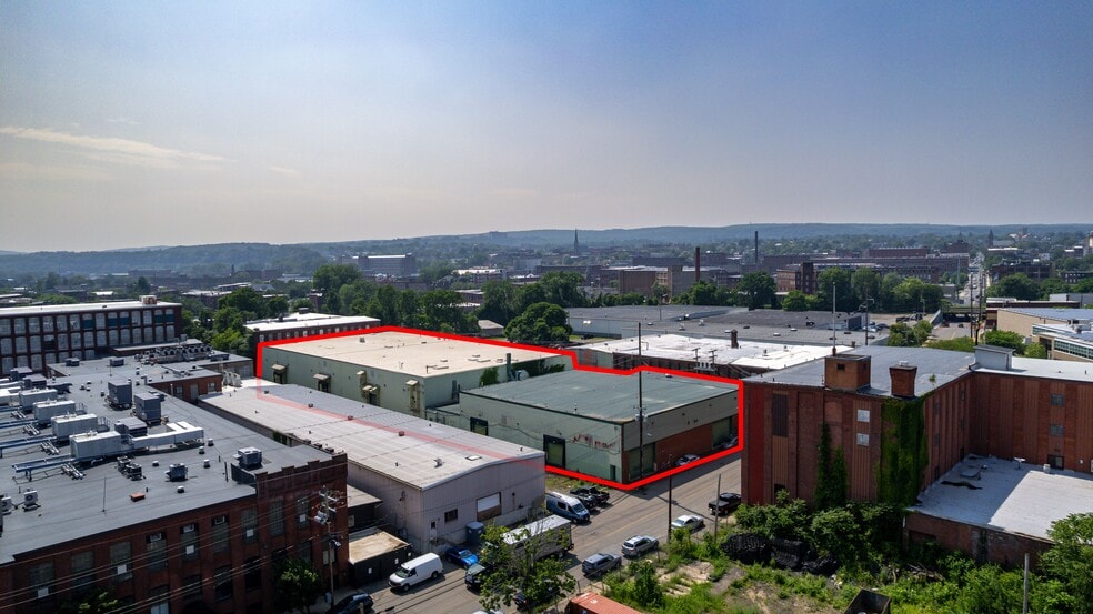 More Photos Of 106 Winter St, Holyoke Manufacturing For Sale