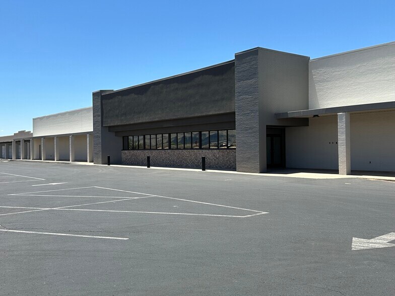 More Photos Of 1900 Highway 54 S, Alamogordo Freestanding For Lease