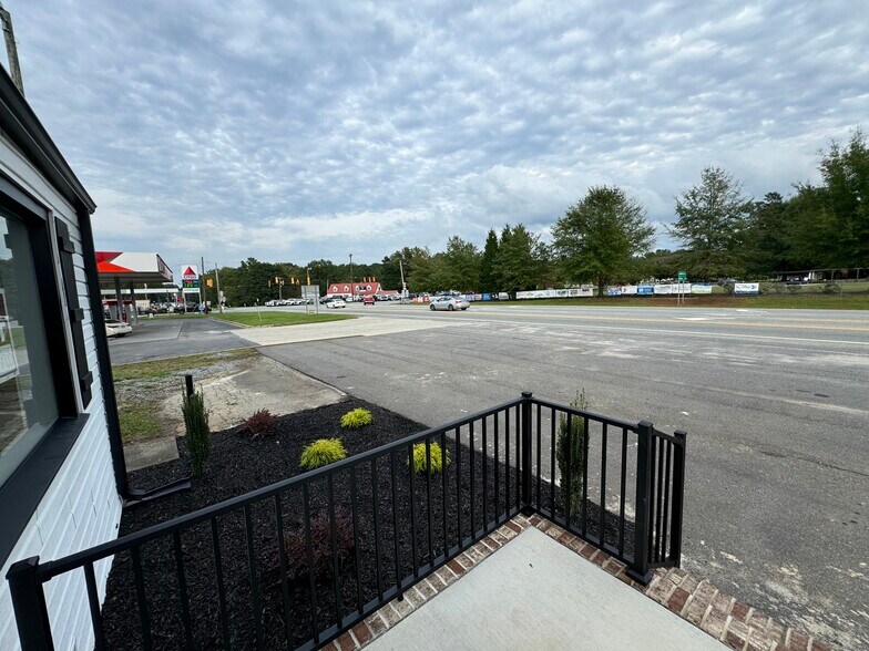 More Photos Of 7911 NC Highway 68 N, Stokesdale Storefront Retail Office For Lease