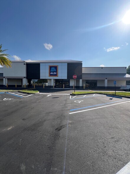 Primary Photo Of 184 Marion Oaks Blvd, Ocala Unknown For Lease