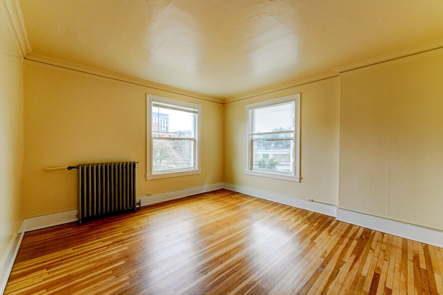 More Photos Of 1429 SW 14th Ave, Portland Apartments For Sale