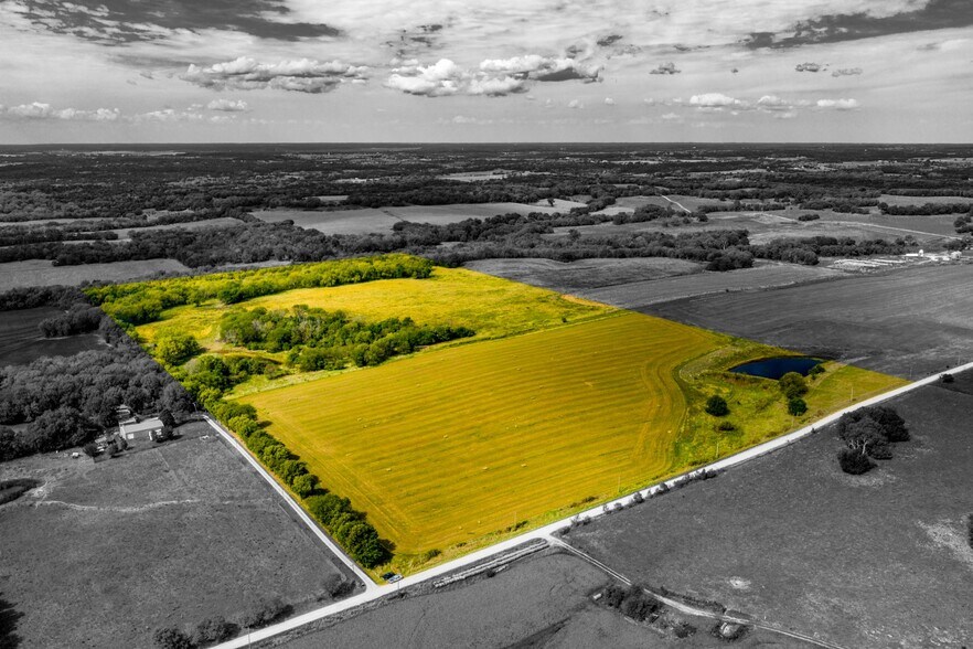 More Photos Of U.S. Hwy 59, Perry Land For Sale