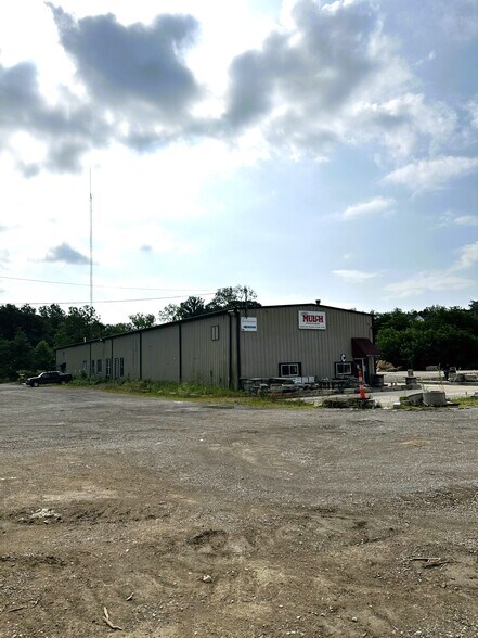 More Photos Of 776 Reynoldsburg-new Albany Rd, Blacklick Light Distribution For Lease