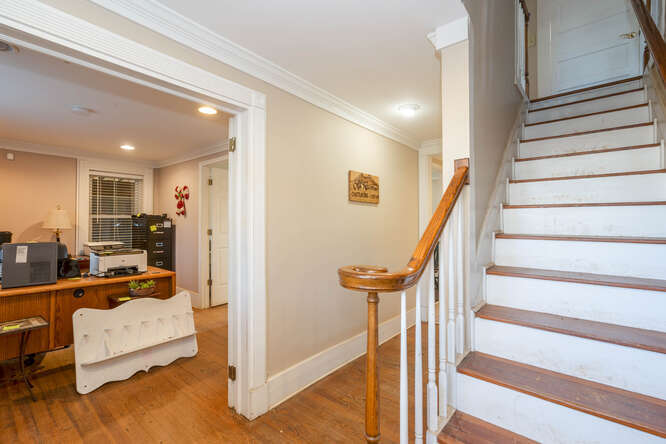 More Photos Of 497 NW Kirk Rd, Marietta Office For Sale