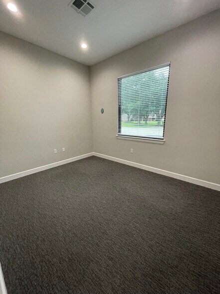 More Photos Of 4220 Cartwright Rd, Missouri City Medical For Sale