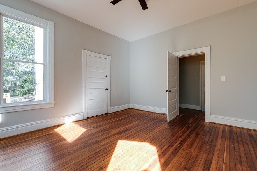 More Photos Of 3418 Carolina Ave, Richmond Multifamily For Sale