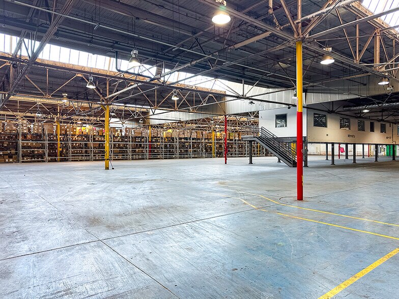 More Photos Of 4700 S Boyle Ave, Vernon Warehouse For Lease