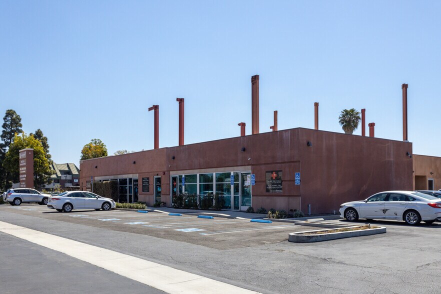 More Photos Of 23365 Hawthorne Blvd, Torrance Medical For Lease