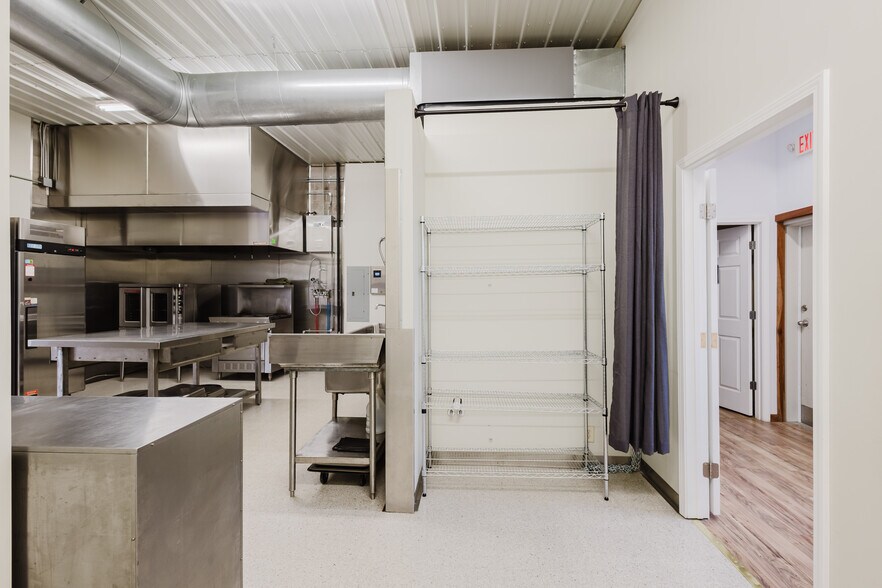 More Photos Of 108 Sage Ct, Rineyville Freestanding For Sale
