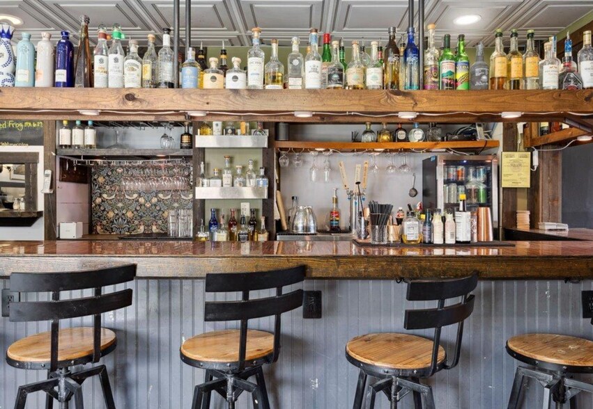 More Photos Of 454 William Ave, Davis Restaurant For Sale