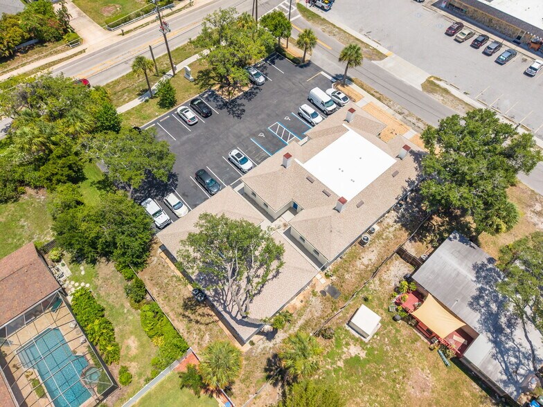 More Photos Of 12800 Indian Rocks Rd, Largo Office Residential For Lease