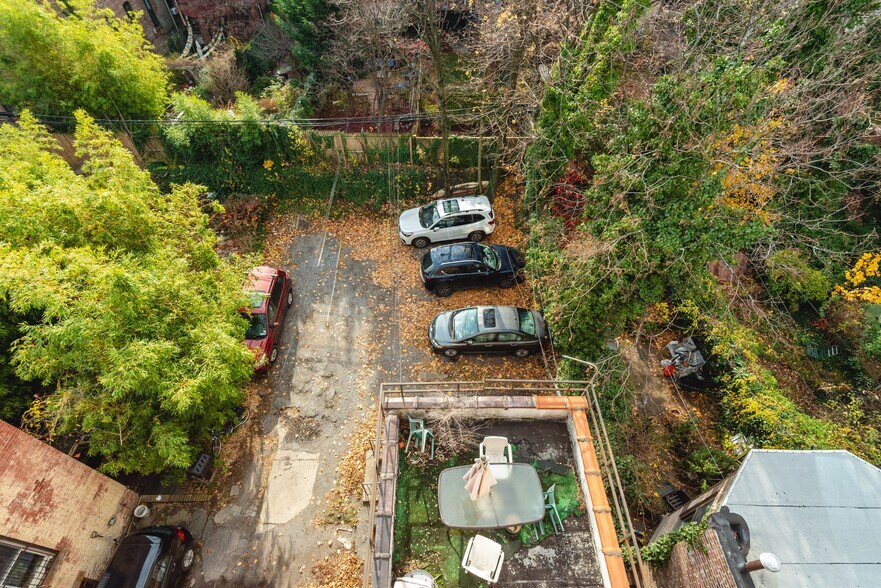 More Photos Of 324 Park Pl, Brooklyn Apartments For Sale