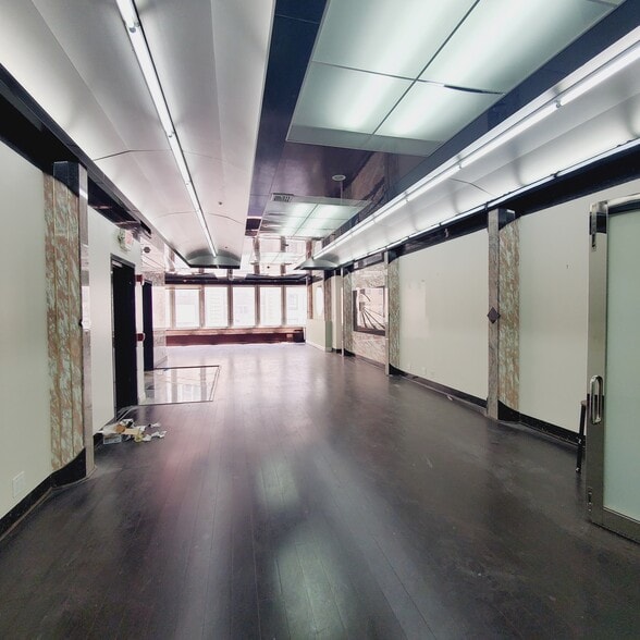 More Photos Of 384 Fifth Ave, New York Office For Lease