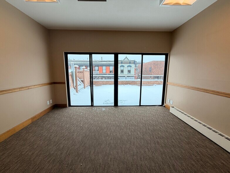 More Photos Of 205 S Mill St, Aspen Storefront For Lease