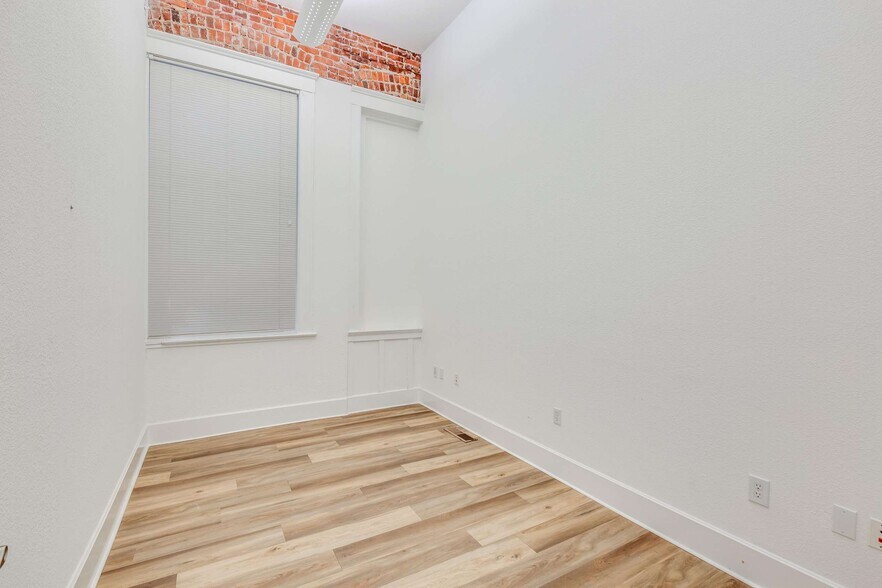 More Photos Of 210 Washington Ave, Richmond Loft Creative Space For Lease