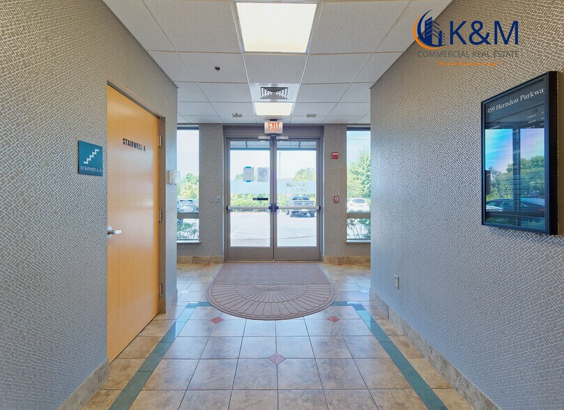 More Photos Of 459 Herndon Pky, Herndon Medical For Sale