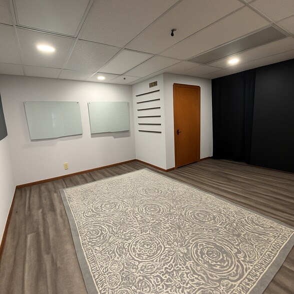 More Photos Of 3000 Langford Rd, Peachtree Corners Medical For Lease