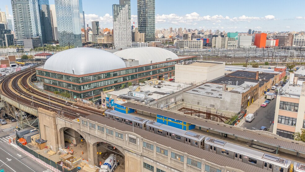 More Photos Of 4332 33rd St, Long Island City Industrial For Sale
