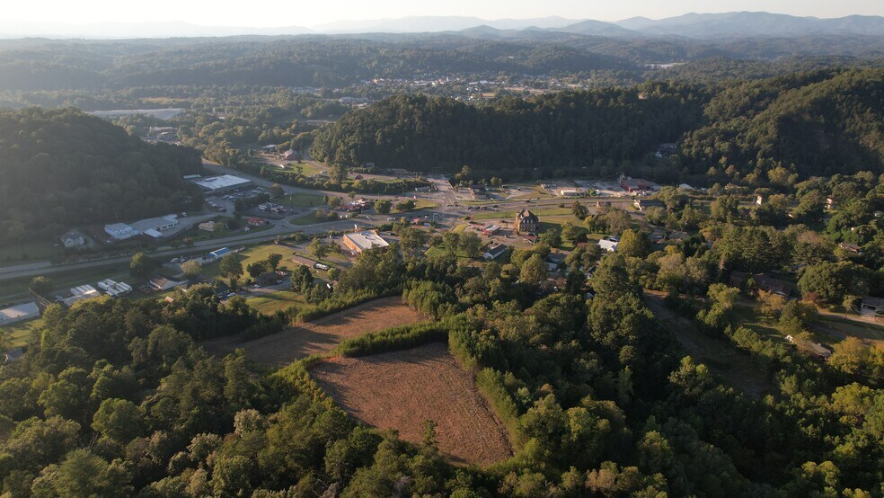 More Photos Of 8 First Ave, Ellijay Land For Sale