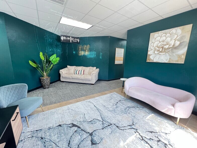 More Photos Of MacArthur Blvd, Oklahoma City Office For Lease