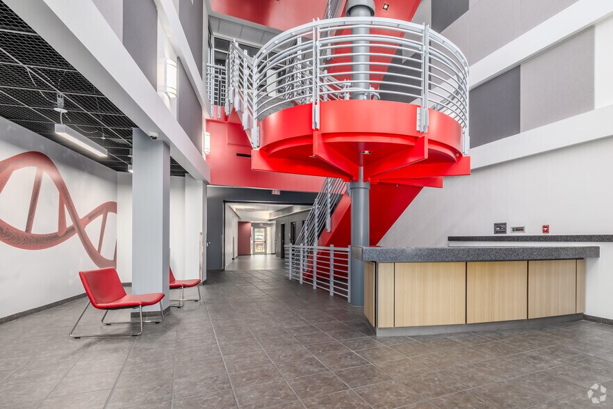 More Photos Of 11601 Research Cir, Alachua Office For Sale