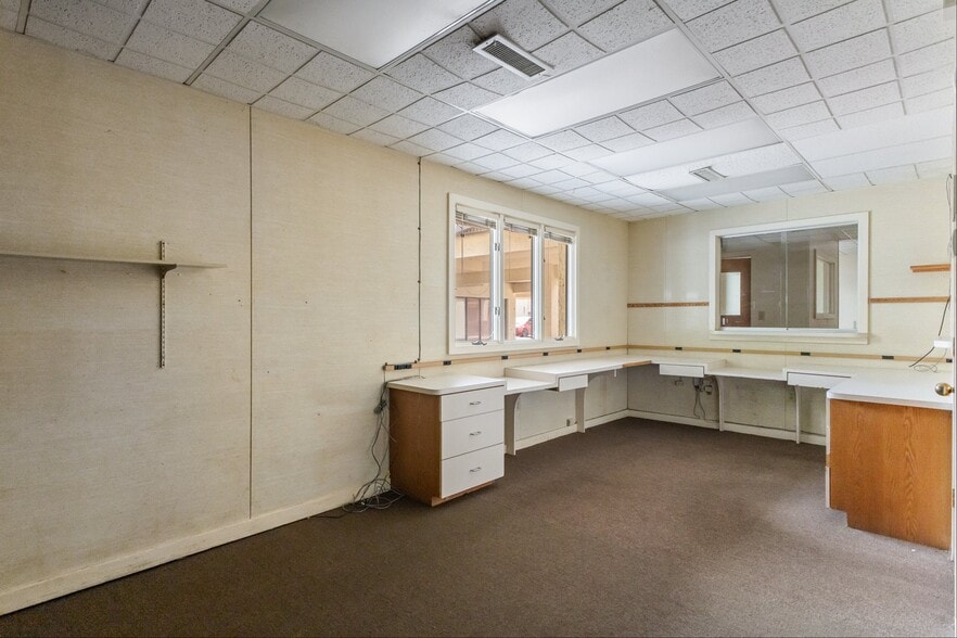 More Photos Of 2630 E Chestnut Ave, Vineland Medical For Sale