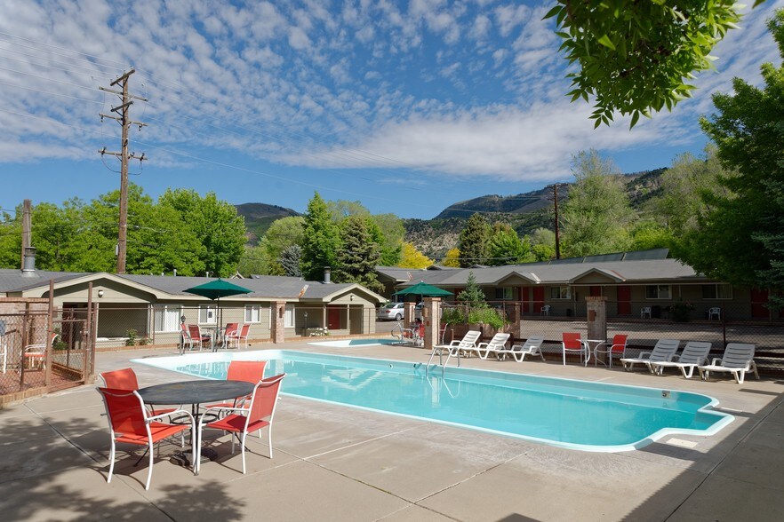 More Photos Of 51637 Highway 6, Glenwood Springs Hotel For Sale