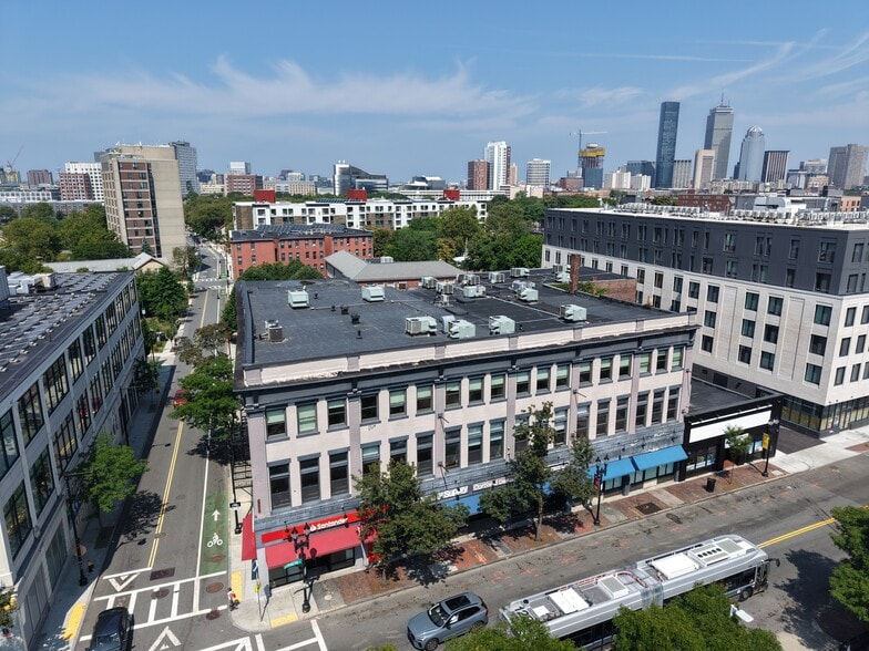 More Photos Of 2173-2181 Washington St, Roxbury Office For Lease