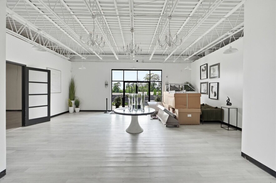 More Photos Of 3425 Sinclair Ln, Baltimore Warehouse For Sale