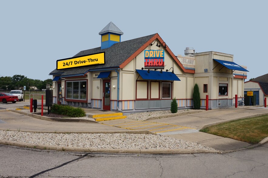 More Photos Of 800 Irving Park Rd, Hanover Park General Retail For Sale