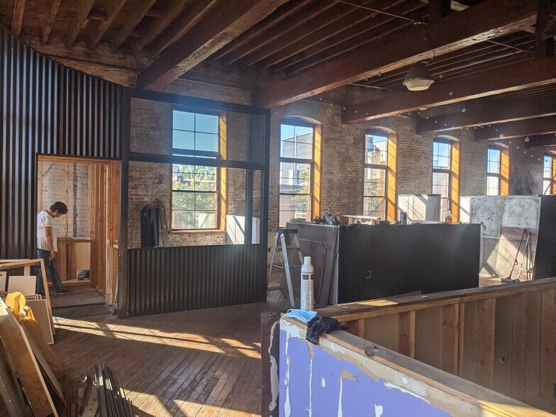 More Photos Of 1621-1623 McKean St, Philadelphia Auto Repair For Sale