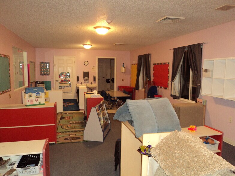 More Photos Of 2563 Development Dr, Green Bay Office For Lease