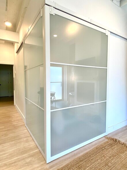 More Photos Of 13662 Red Arrow Hwy, Harbert Hotel For Sale