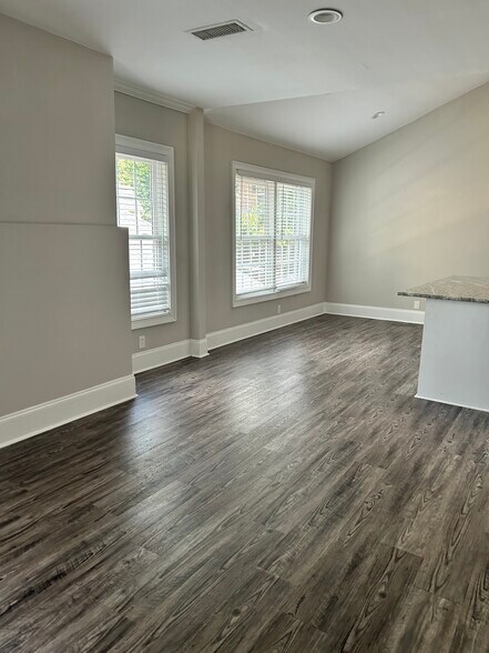 More Photos Of 323 4th St NE, Atlanta Apartments For Sale