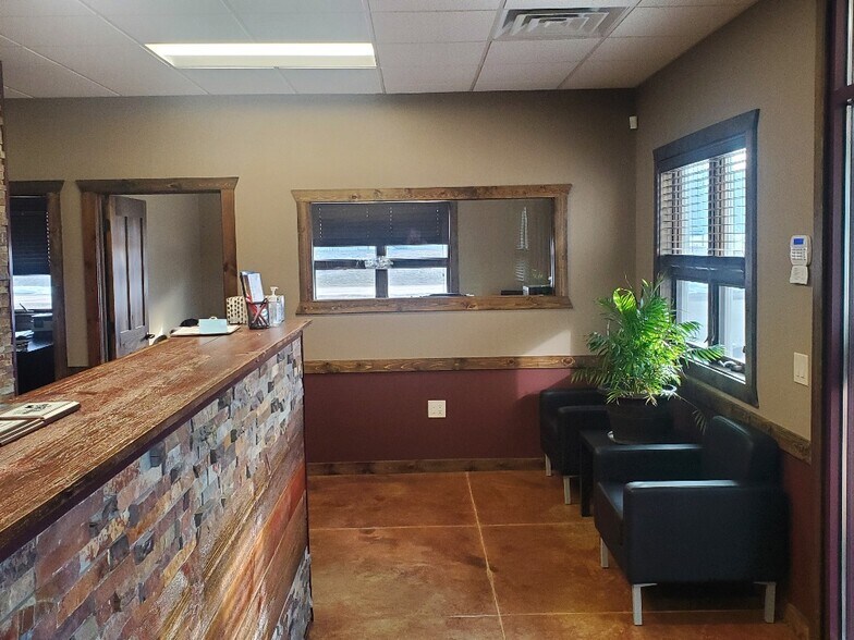 More Photos Of 200 E Industrial Ave, Lyndon Station Coworking Space