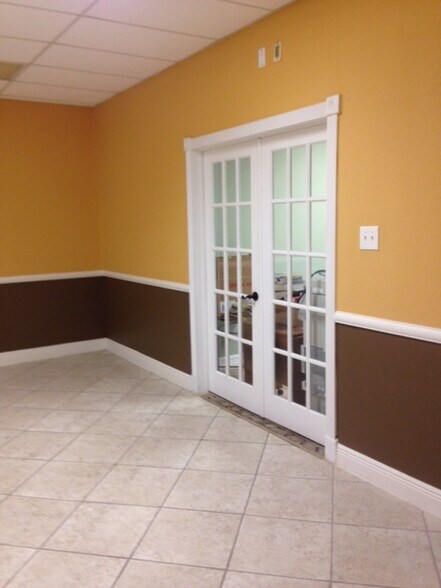 More Photos Of 5110 Wilkinson, Corpus Christi Office For Lease