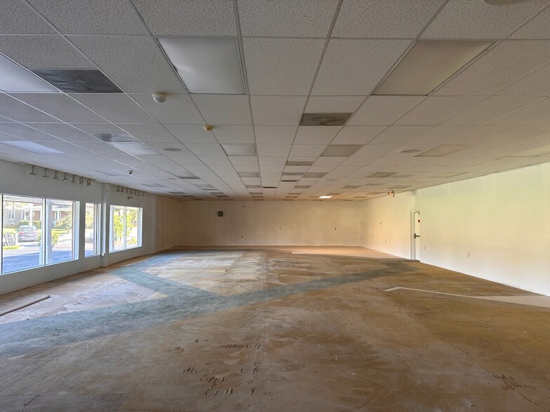 More Photos Of 505 Leaman Ave, Millersville Storefront Retail Office For Lease