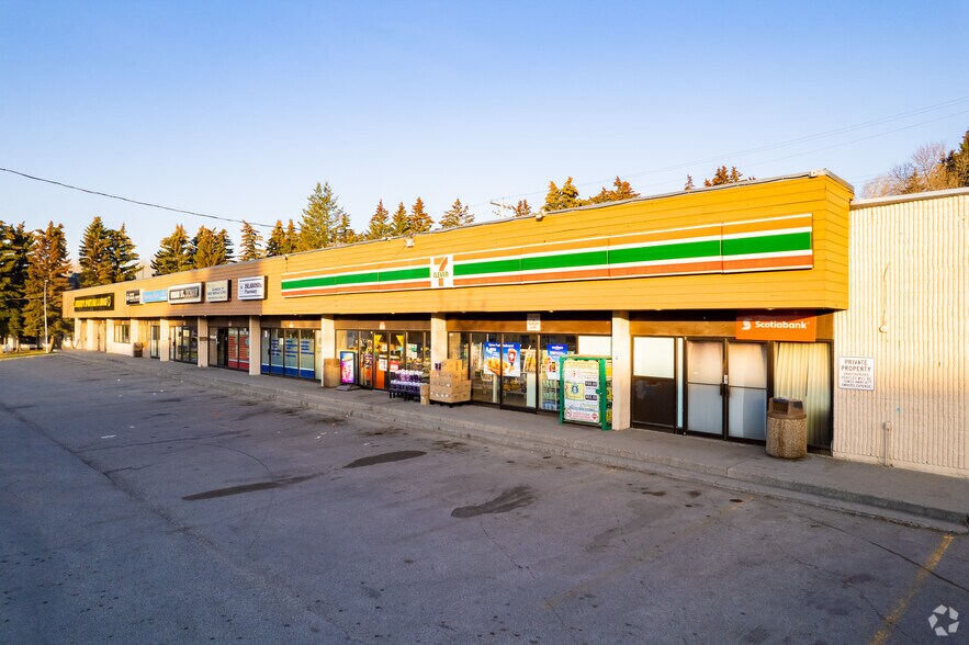 More Photos Of 4105 4 St NW, Calgary Restaurant For Lease