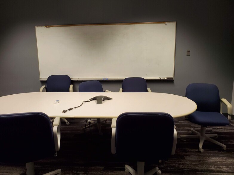 More Photos Of 404 Brock Dr, Bloomington Office For Sale