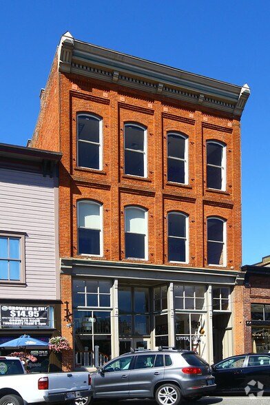 More Photos Of 1118 1st St, Snohomish Storefront For Lease