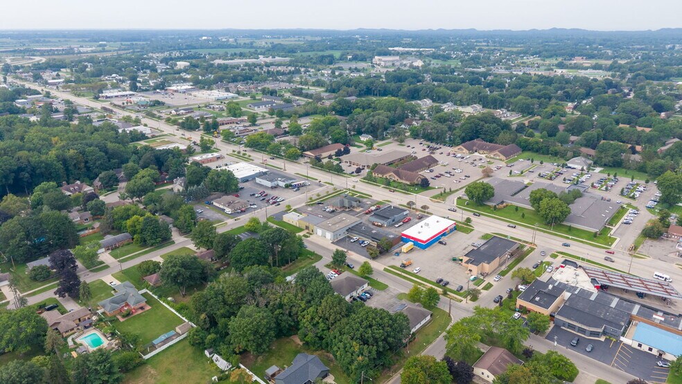 More Photos Of 850 Maple Ave, Holland Industrial For Sale