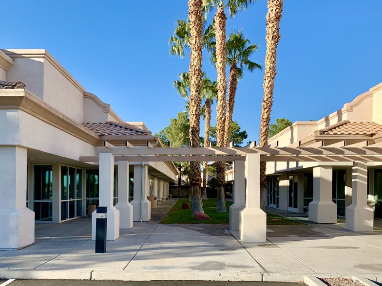 More Photos Of 1091 S Cimarron Rd, Las Vegas Office Residential For Lease