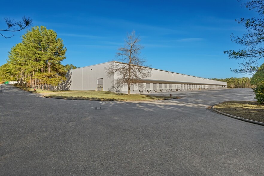 More Photos Of 2175 E Park Dr NE, Conyers Distribution For Lease