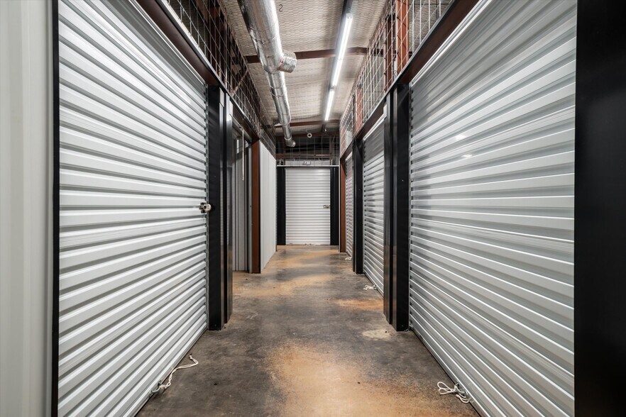 More Photos Of 12431 US Highway 80, Fruitvale Self Storage For Sale