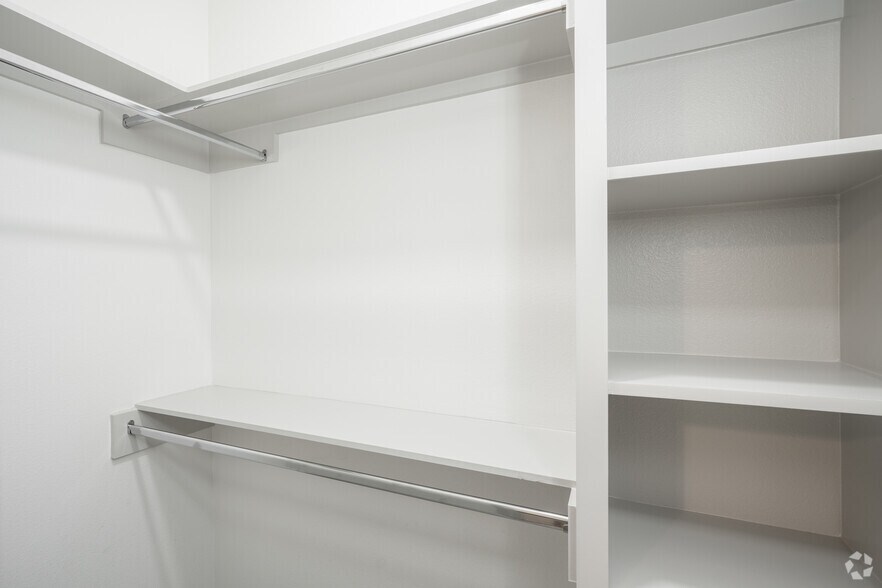 More Photos Of 1802 N Sugar Rd, Edinburg Apartments For Sale