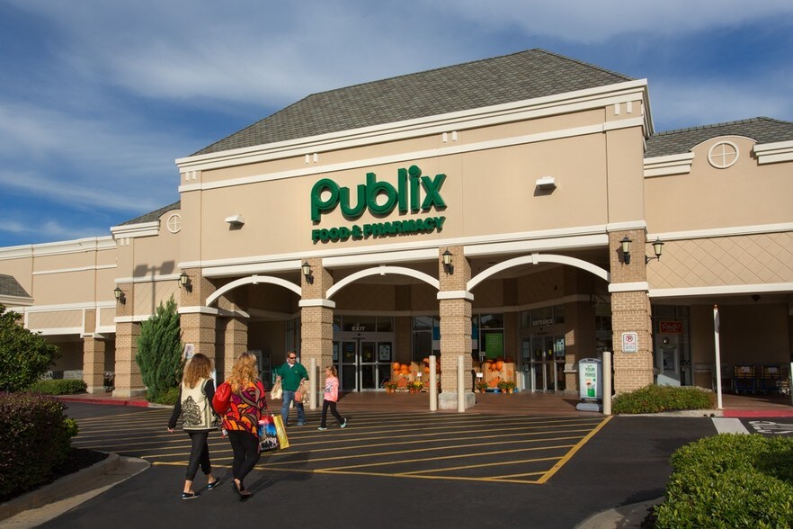 More Photos Of 2095 Highway 211 NW, Braselton Supermarket For Lease