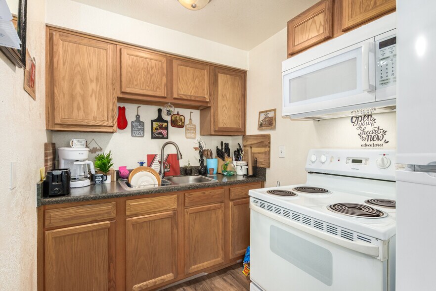 More Photos Of 3020-3028 N Castro Ave, Tucson Apartments For Sale