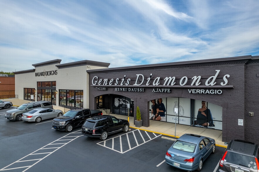 More Photos Of 2014 Glen Echo Rd, Nashville Freestanding For Lease