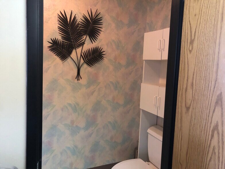 More Photos Of 271 US Highway 46, Fairfield Office For Lease