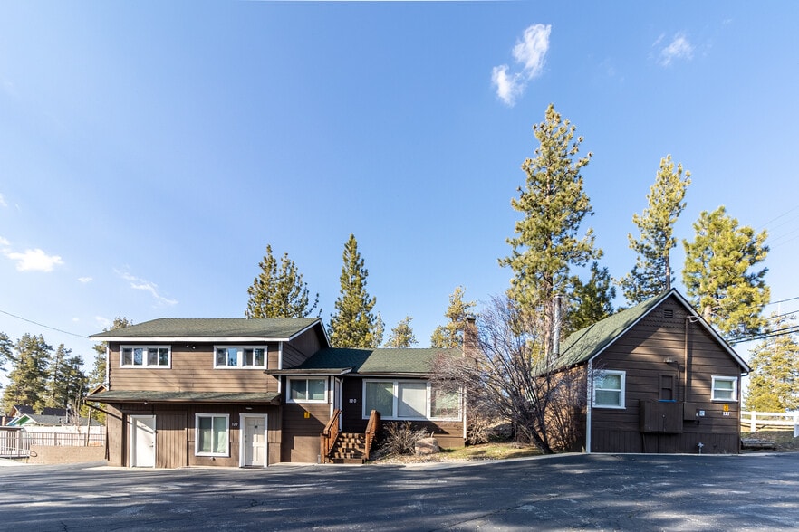 More Photos Of 39756 Big Bear Blvd, Big Bear Lake Hotel For Sale